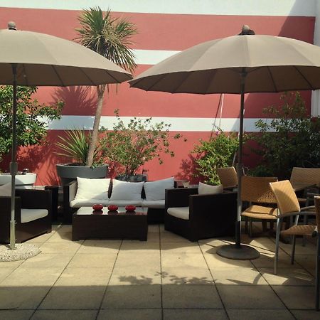 Hotel Cote Patio Nimes Exterior foto